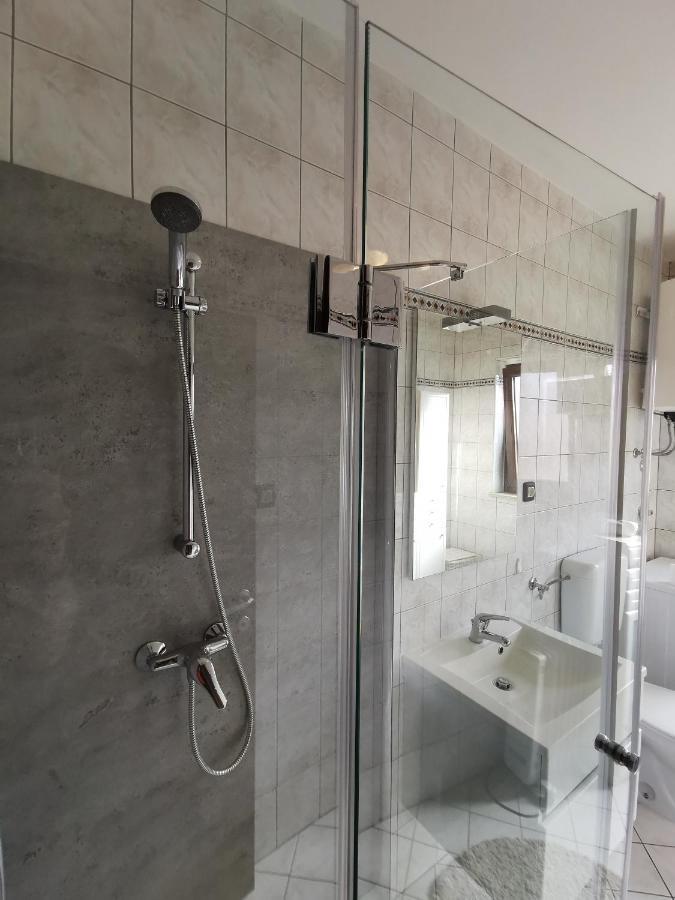 Apartment Lara Rovinj Luaran gambar