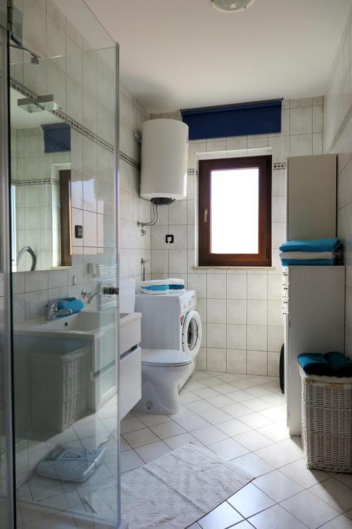 Apartment Lara Rovinj Luaran gambar