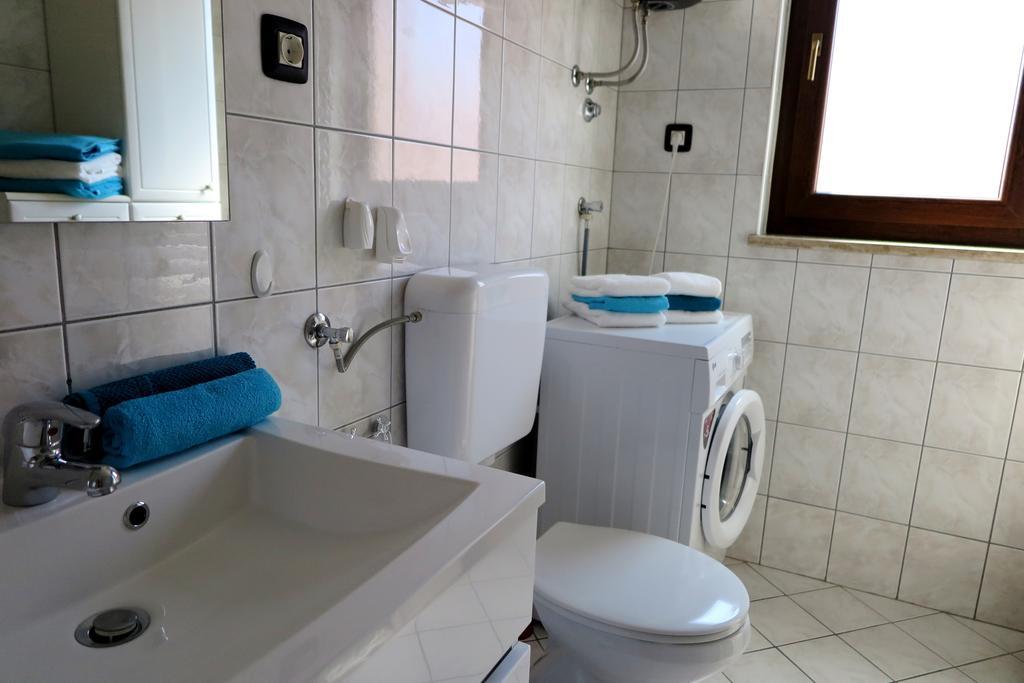 Apartment Lara Rovinj Luaran gambar
